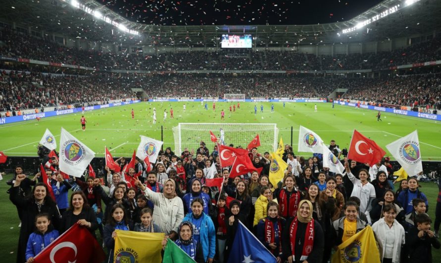 8 Mart Coşkusu Kadıköy’de: Fenerbahçe-Samsunspor Maçında Özel İndirim Fırsatı